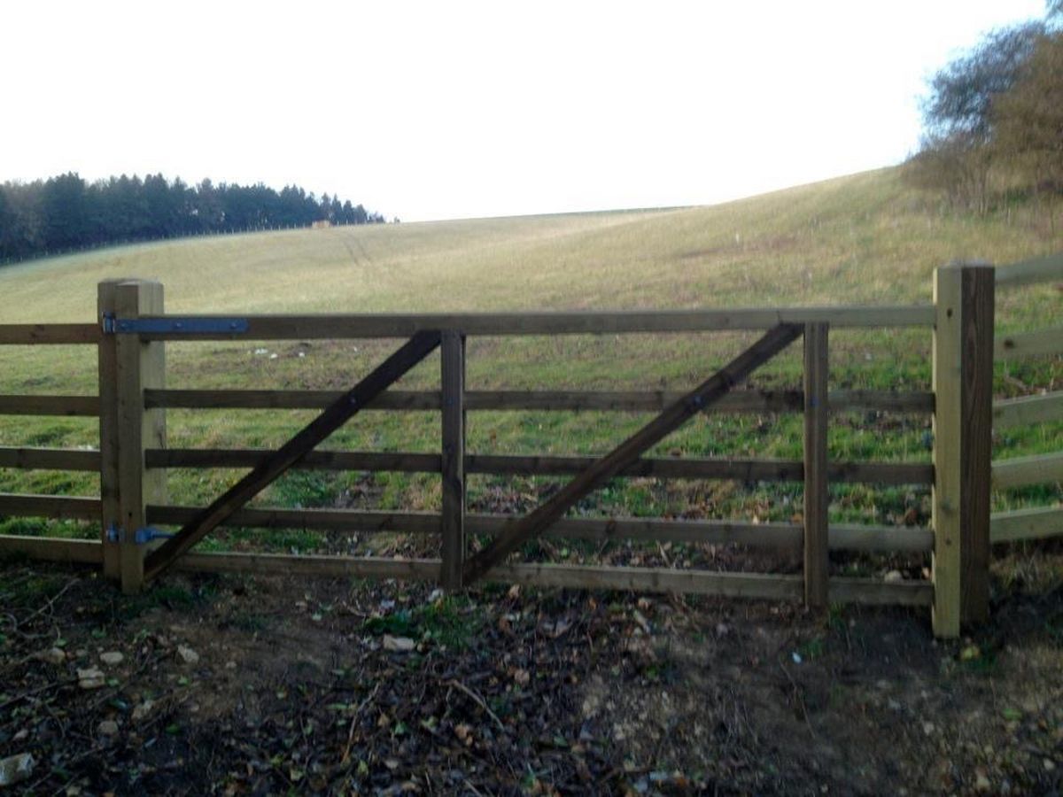 Traditional Field Gate