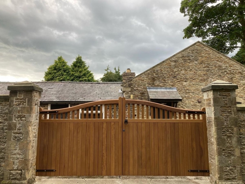 Stonegrave Lundgates