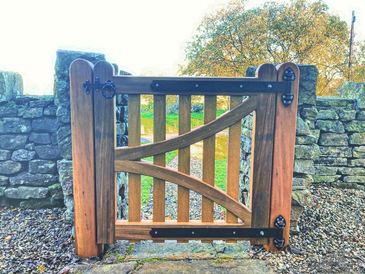 Thixendale Gates by Lund Gates